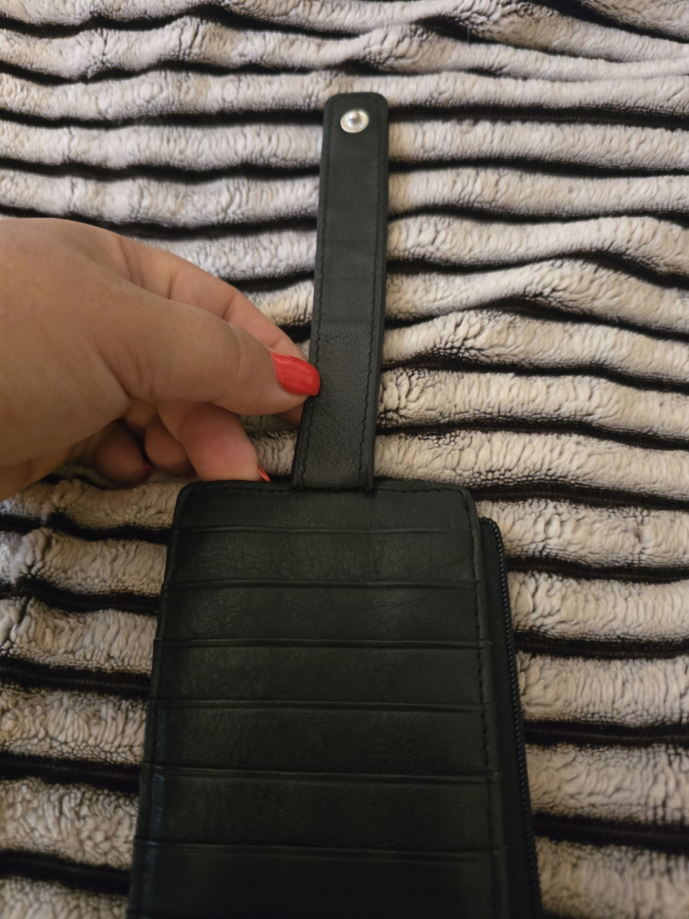 LODIS Black Long Wallet Card Holder (RFID) - Picture 7 of 8